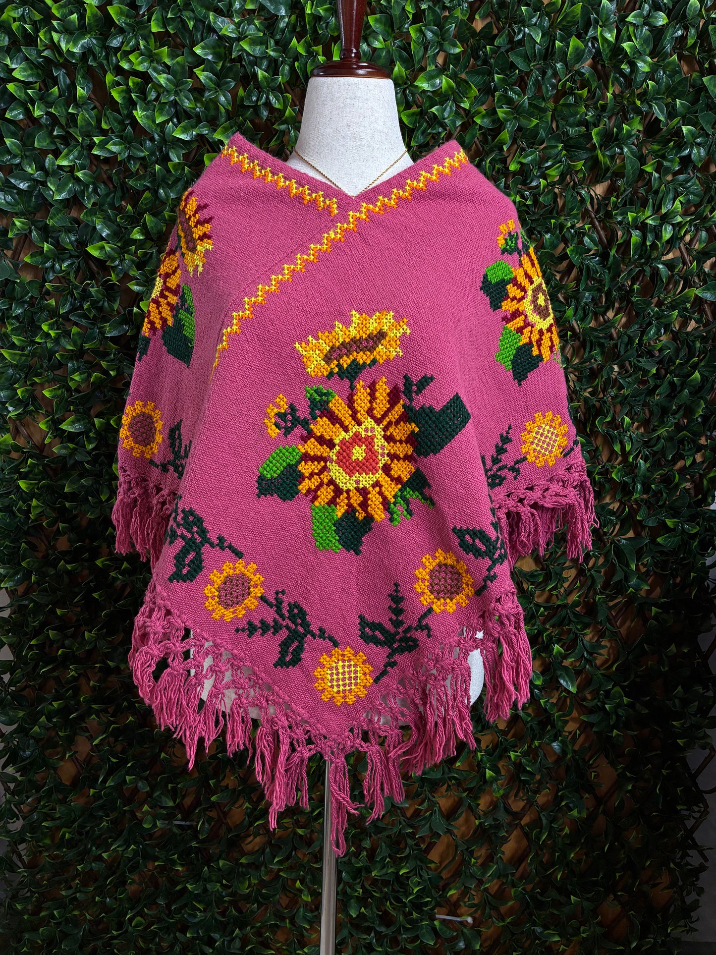 Mañanita Mexicana - Poncho Tradicional