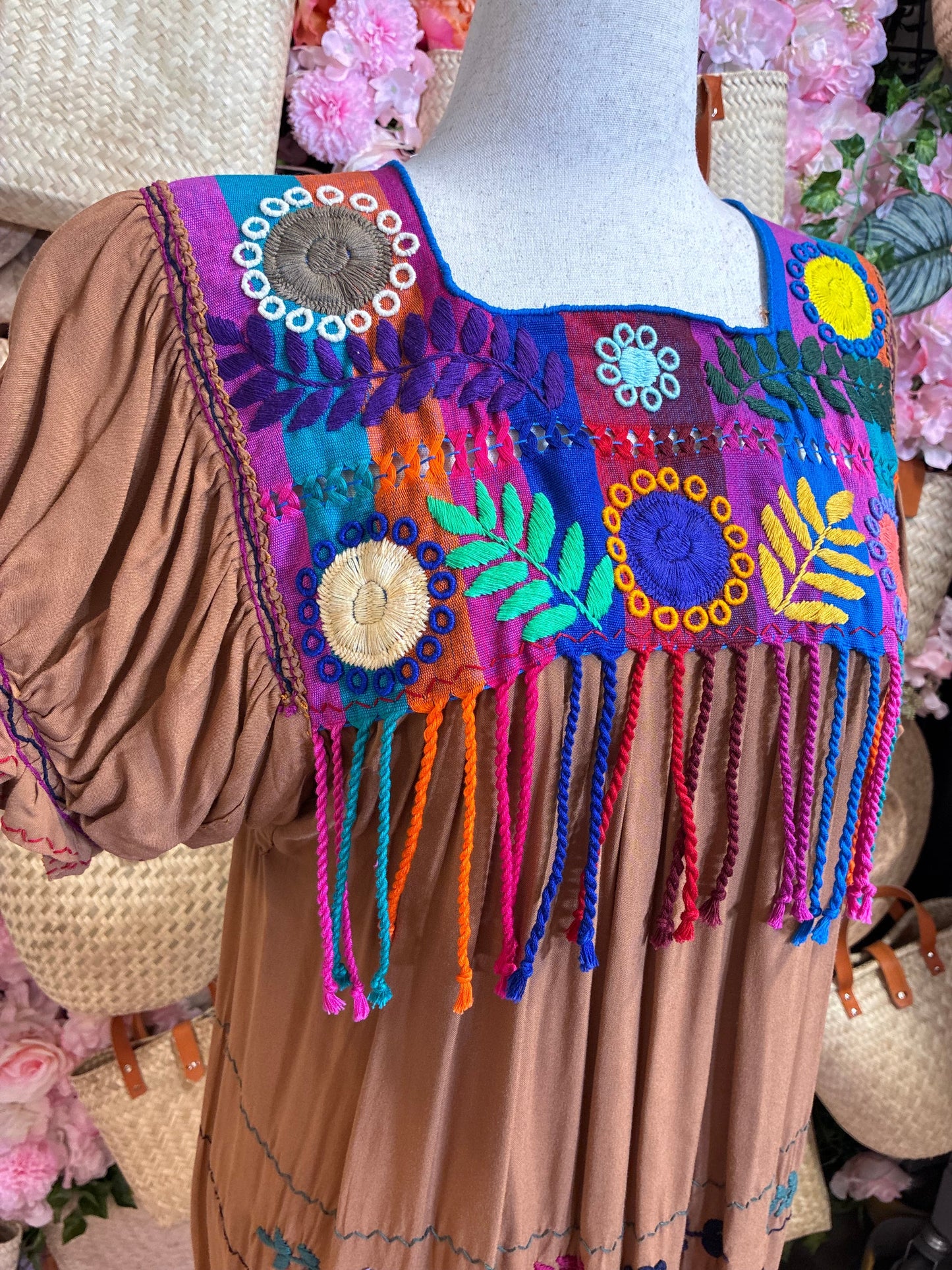 Vestido Bordado Rococó