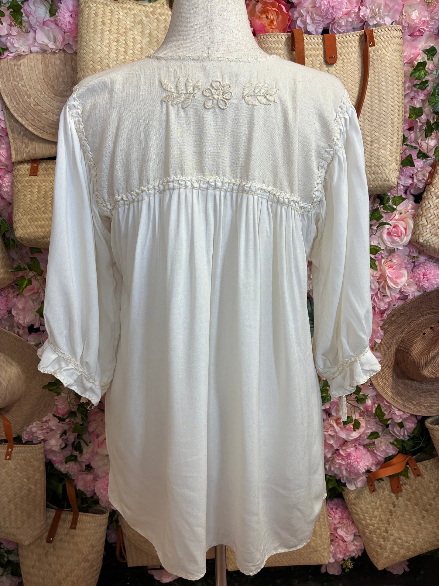 Blusa Bordado Rococó L