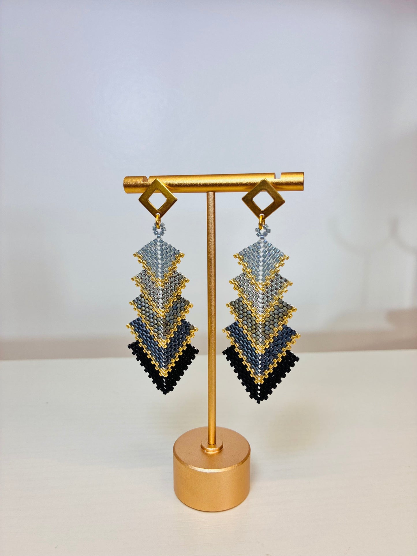 Aretes Miyuki Flecha
