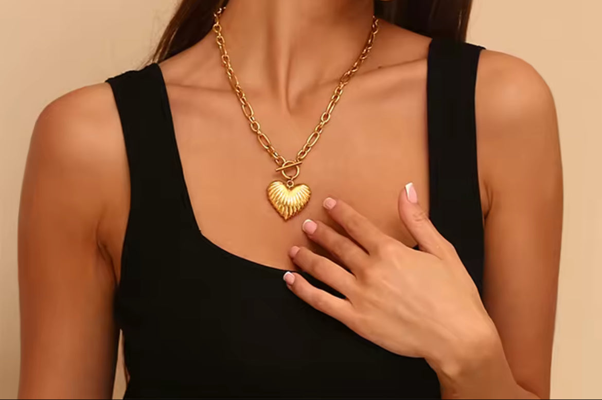 Collar Corazón Texturizado