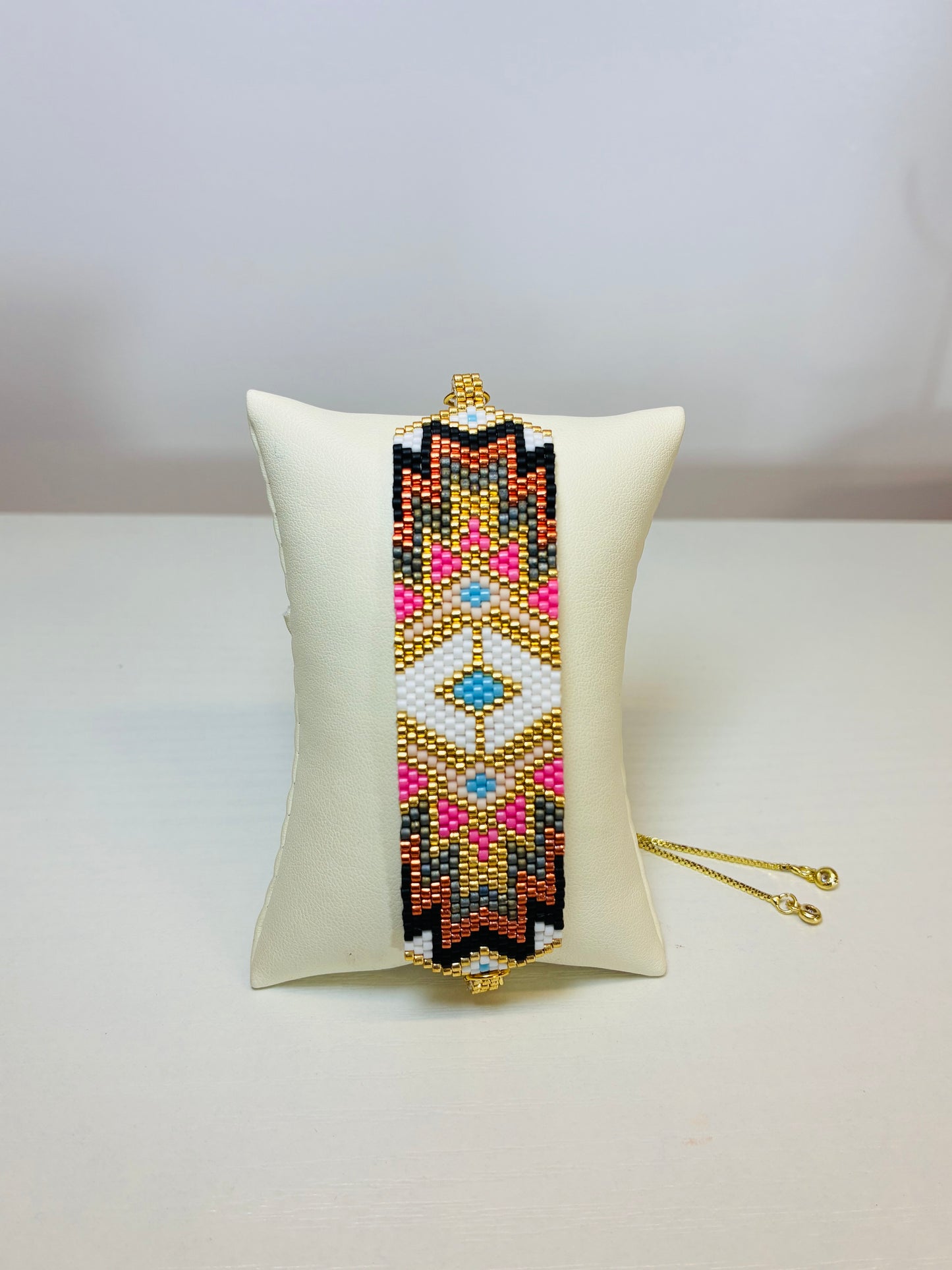 Brazalete Miyuki Tribal