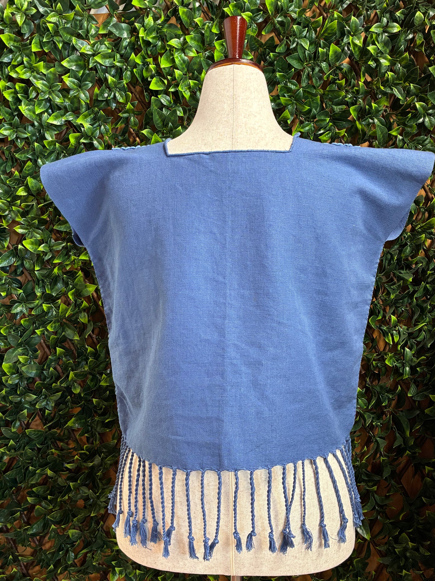 Blusa en Telar de Cintura & Bordado Rococó Monocromático