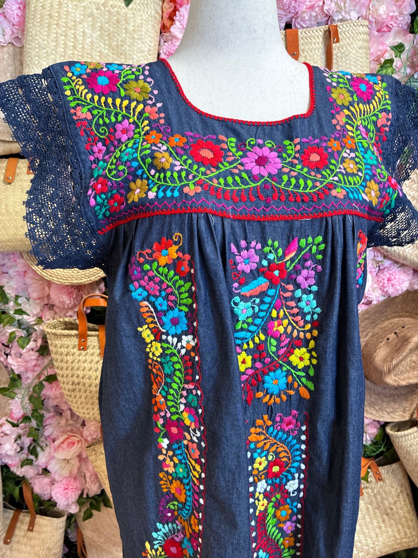 Vestido Bordado Chanel