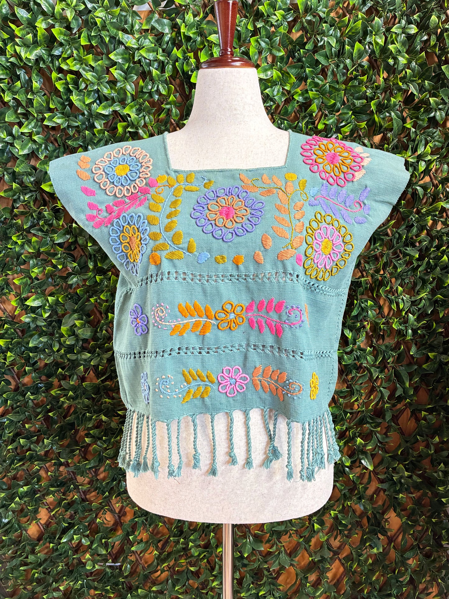 Blusa en Telar de Cintura & Bordado Rococo