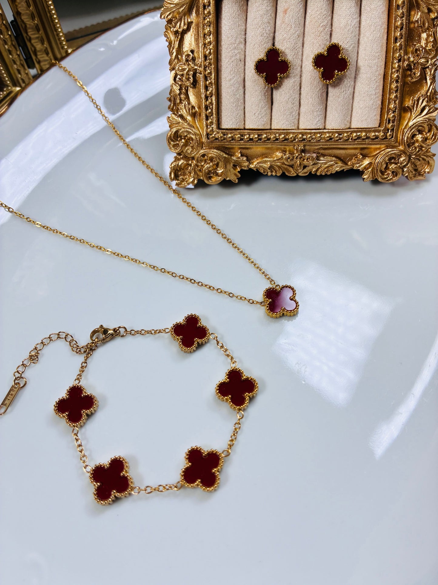 Set Clover