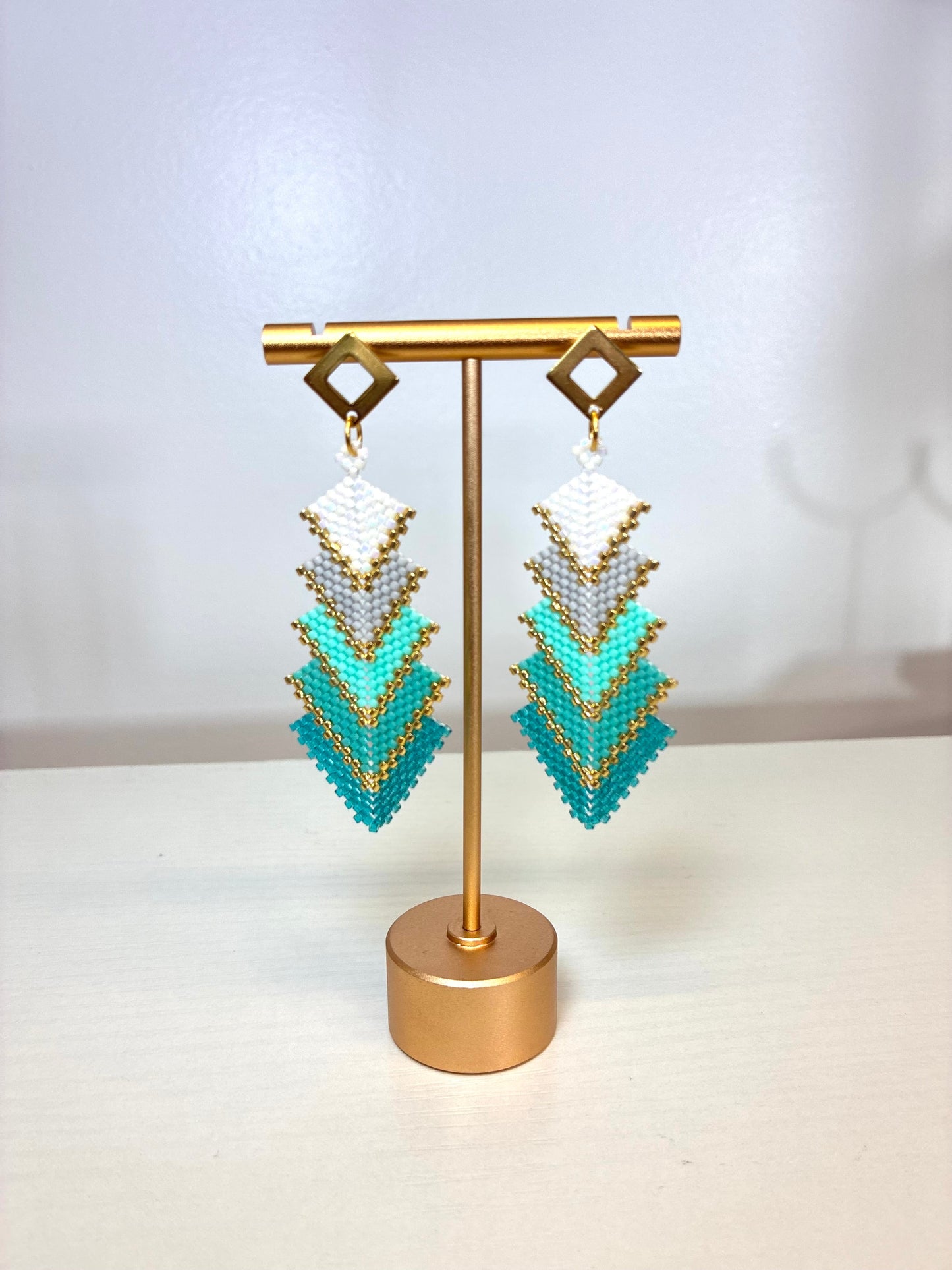 Aretes Miyuki Flecha