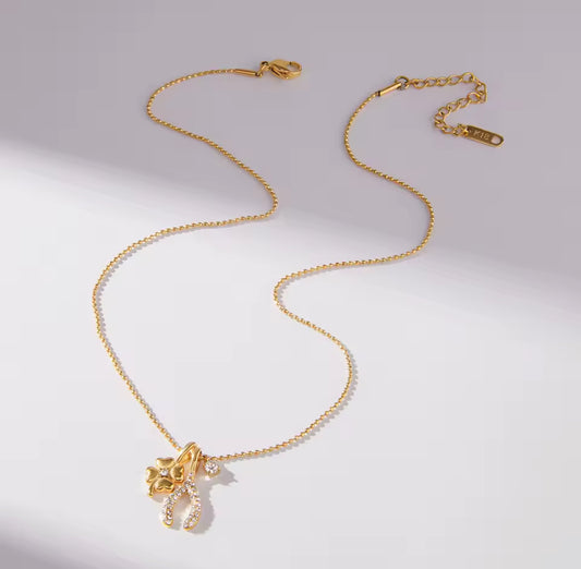 Collar con Dijes de Buena Suerte