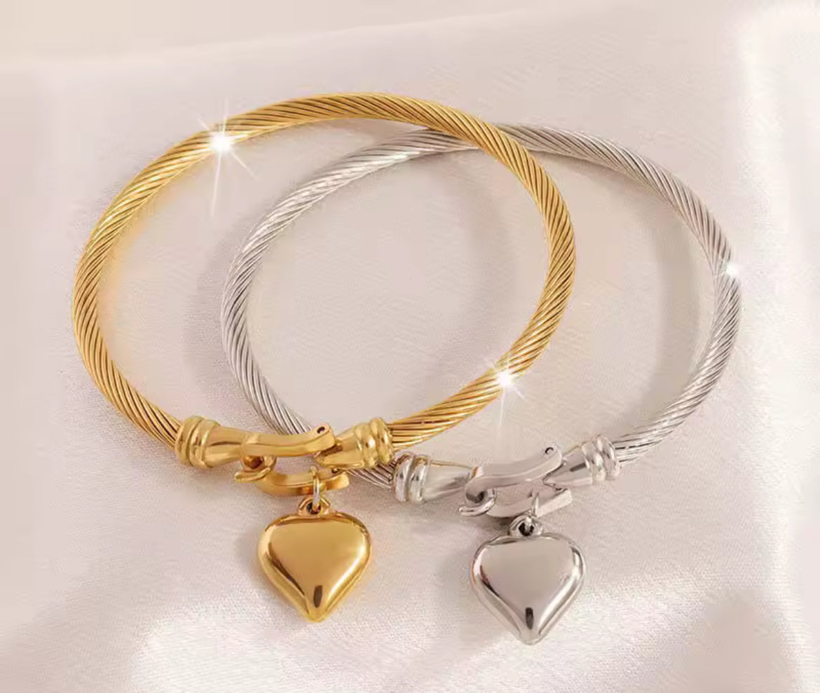 Brazalete Cable Corazón
