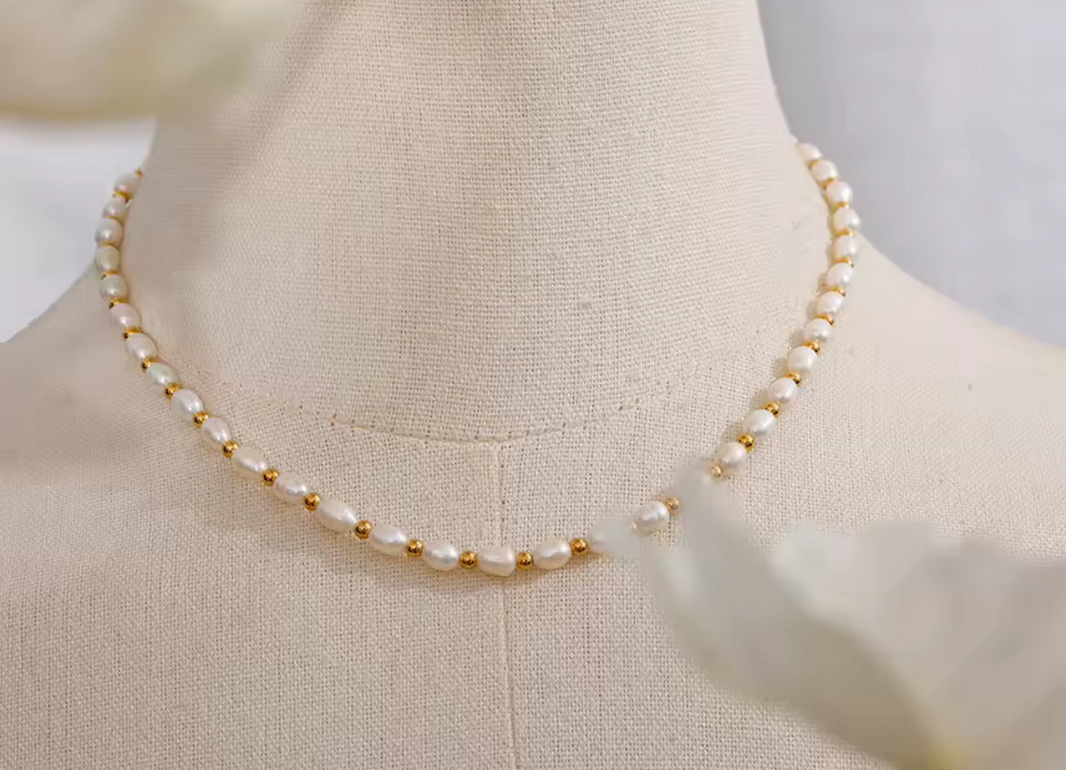 Collar Perla de Río Clásico