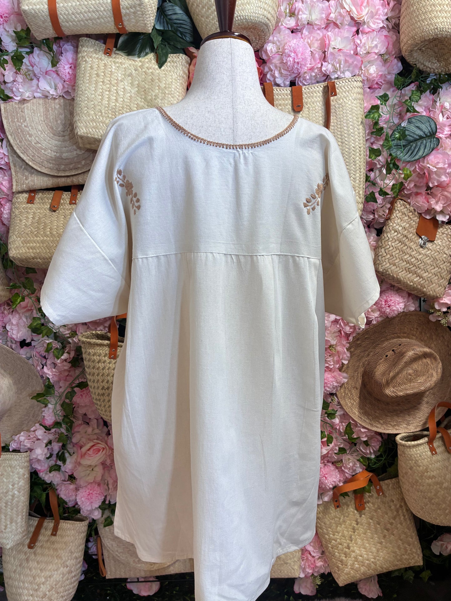 Blusa Chanel bordado de mano