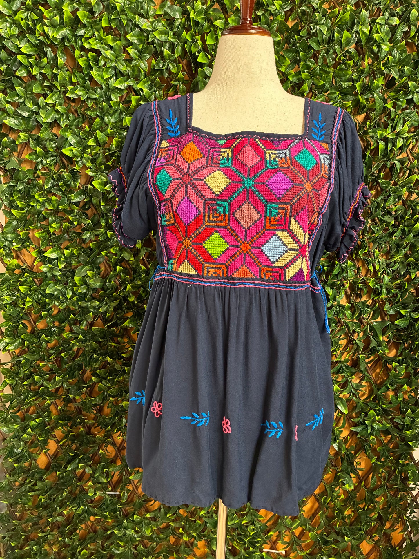 Blusón Punto de Cruz manga corta