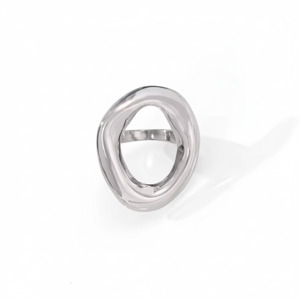Anillo plateado sin texto