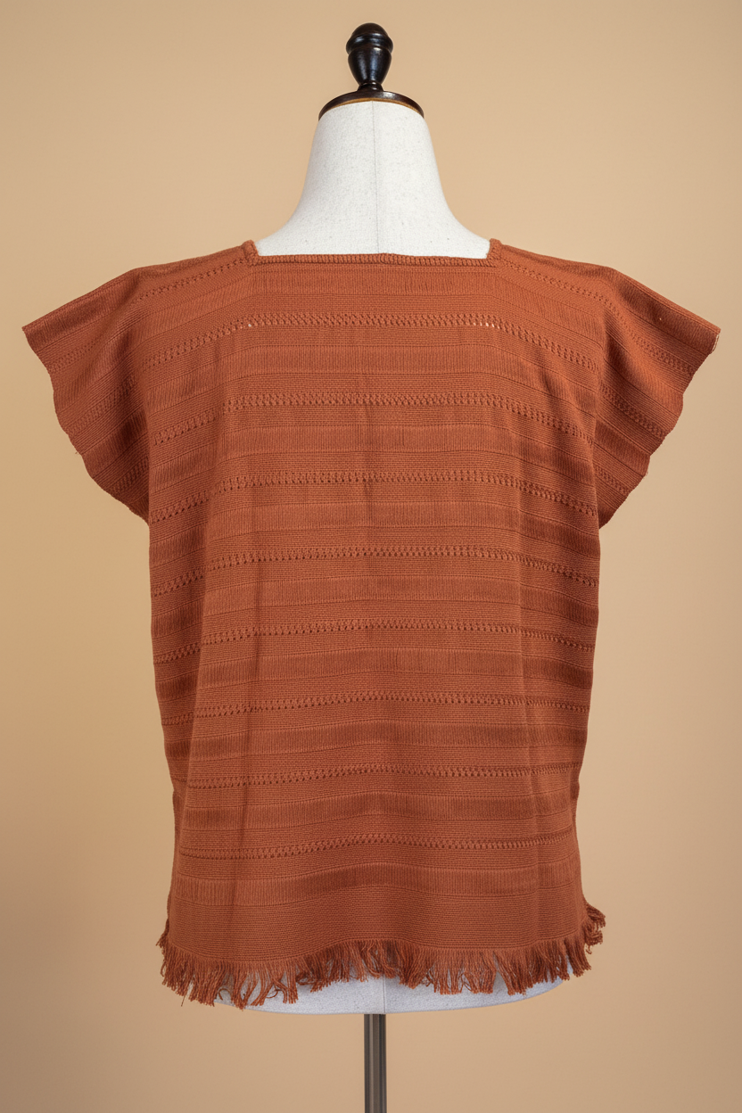 Blusa Deshilado Mariposa - Espalda fondo beige