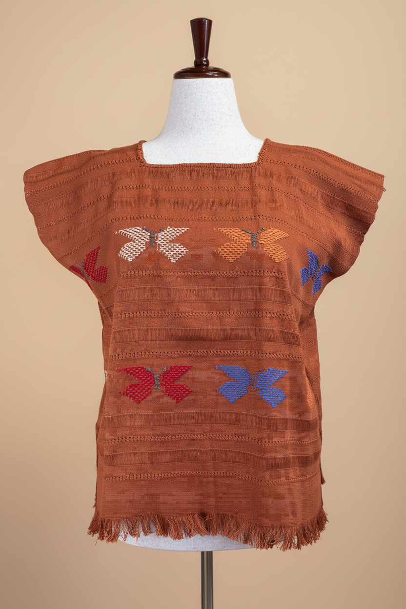 Blusa Deshilado Mariposa - Frente fondo beige