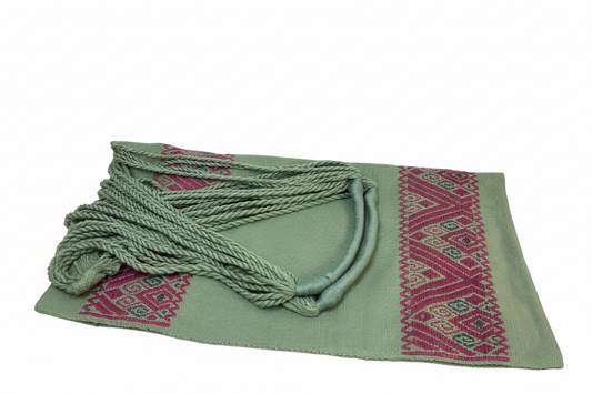 Bolsa artesanal fondo blanco limpio
