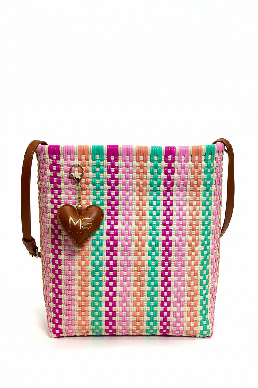 Bolsa Blanquita Rayas Pastel fondo blanco con correa café