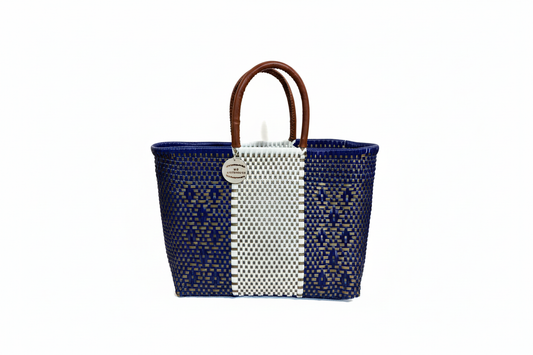 Bolso artesanal fondo blanco