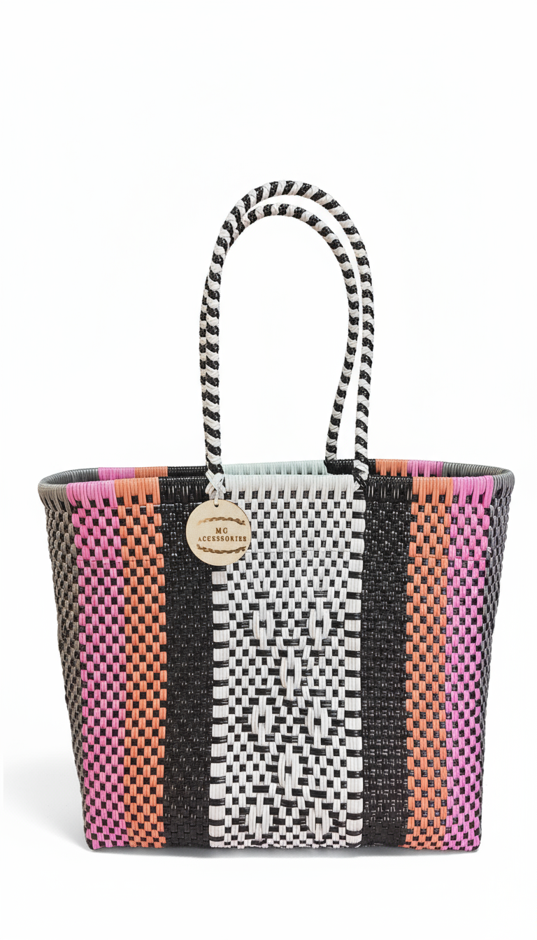 Canasta M con fondo blanco - Imagen 1