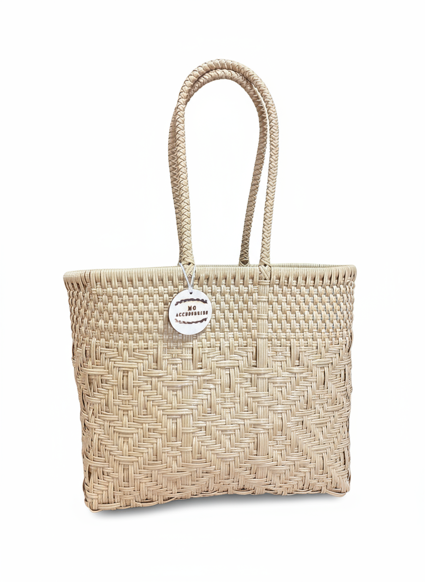 Canasta S con fondo blanco - Imagen 1