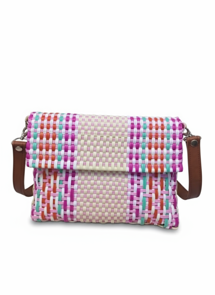 Carteron Lola Rosa con fondo blanco