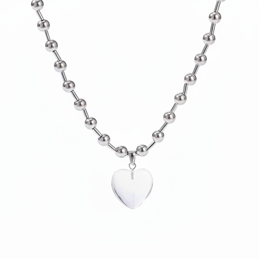 Collar plata sin texto fondo blanco