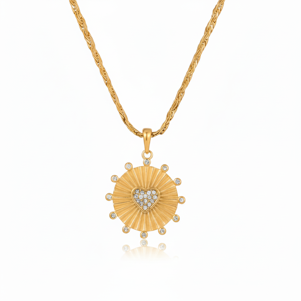Collar Sol con Corazón y Zirconia — sin texto