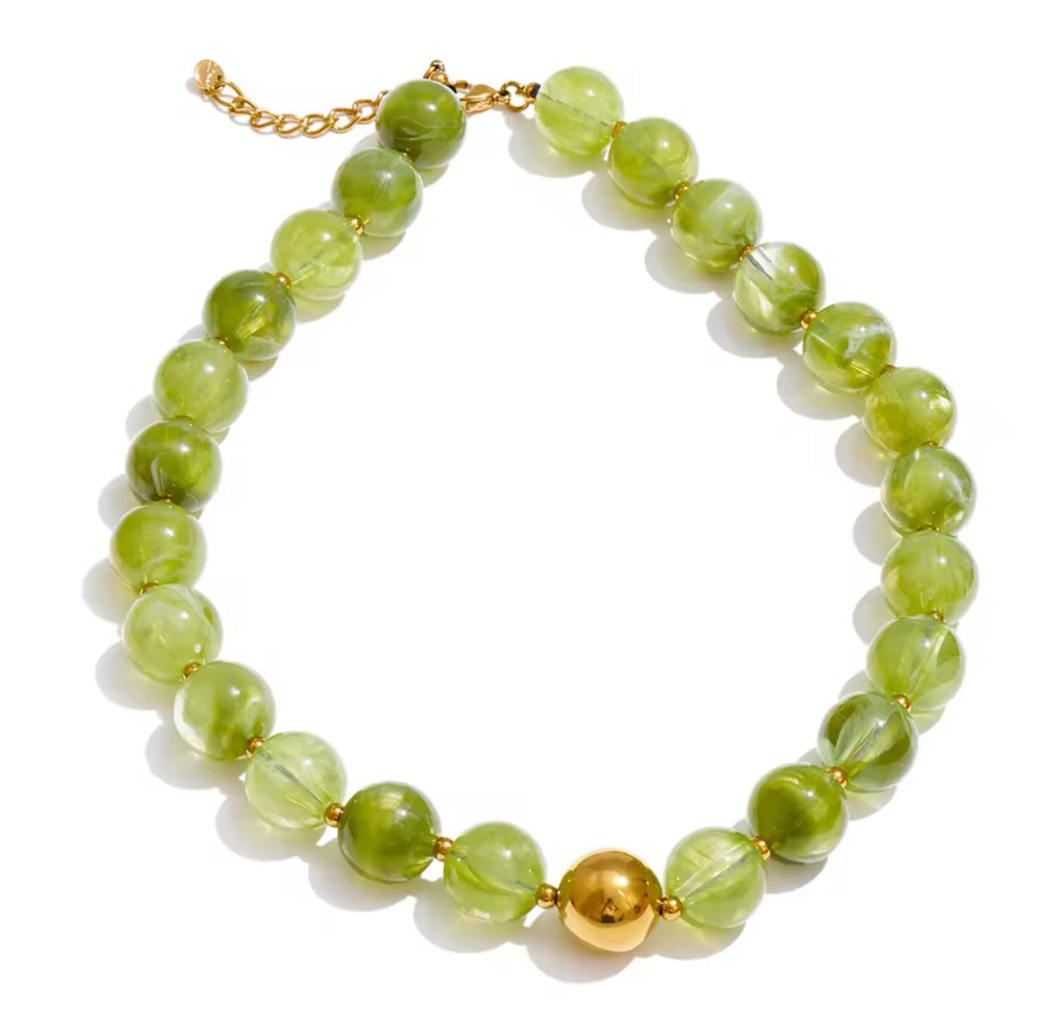 Collar Isa