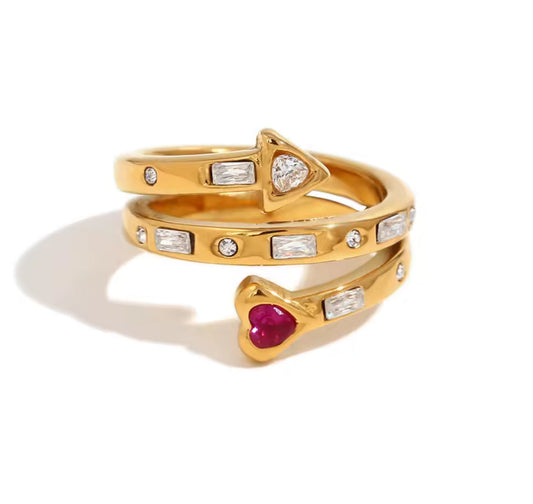 Anillo corazón y flecha