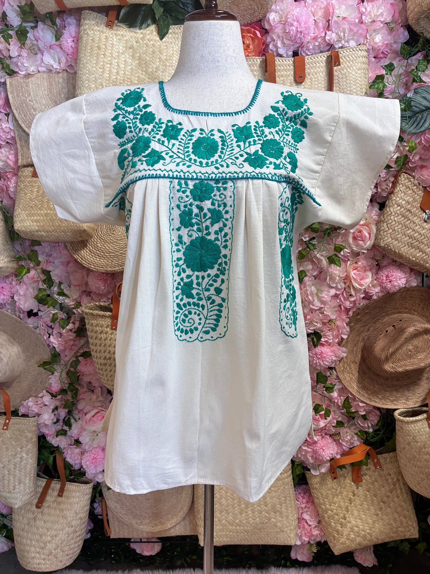 Blusa Chanel Bordado de Mano