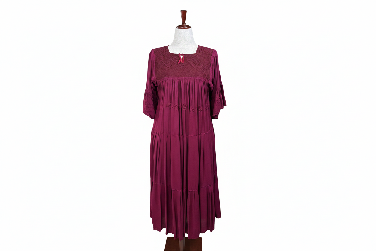 Vestido con fondo blanco