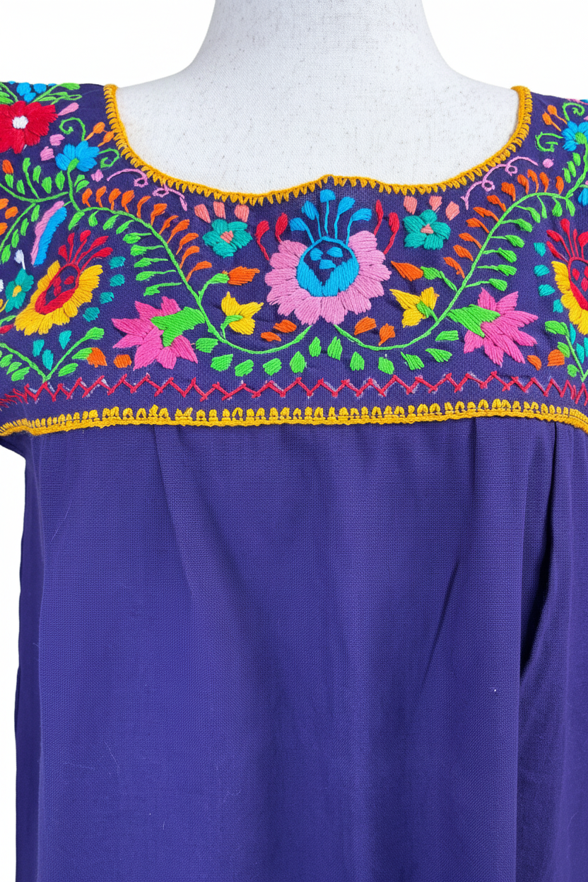 Vestido morado - detalle